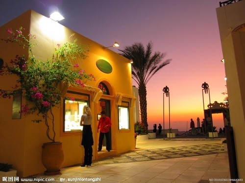 Sidewalk Cafe