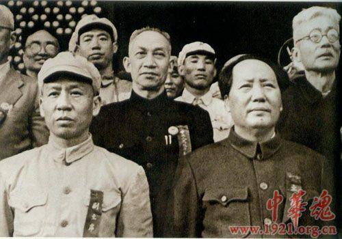 太阳最红，毛主席最亲 （前奏主席讲话 ）