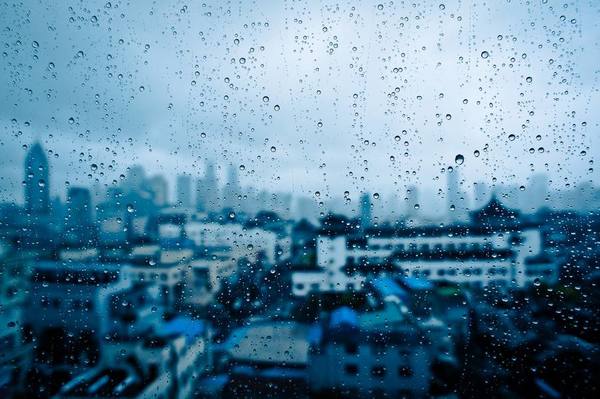 雨を待ってる