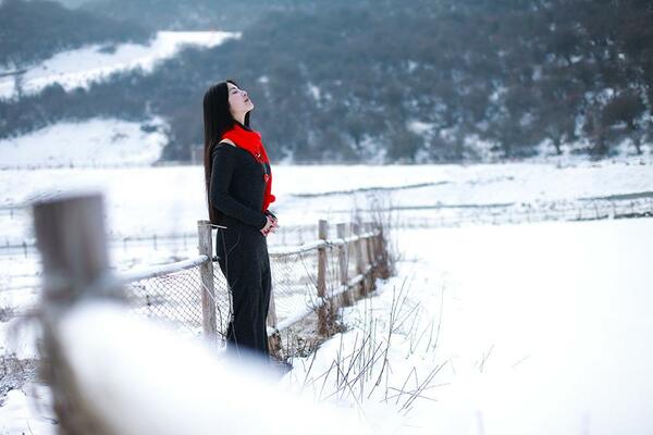 【钢琴独奏】飘雪