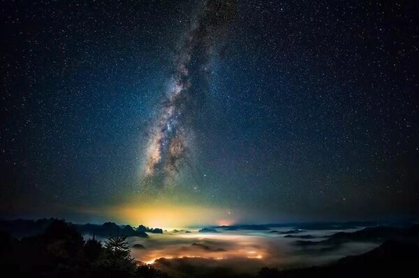 繁星似锦，终有归途