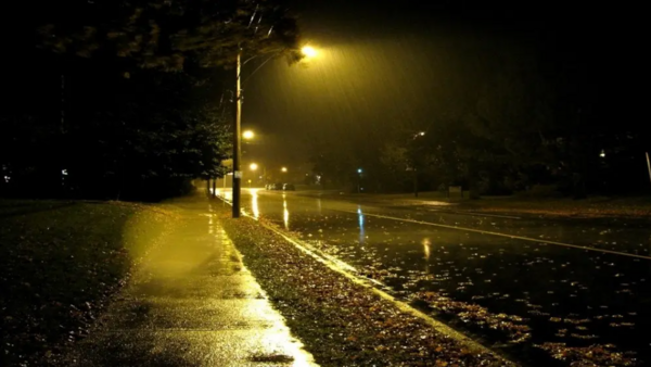 散落雨下的记忆